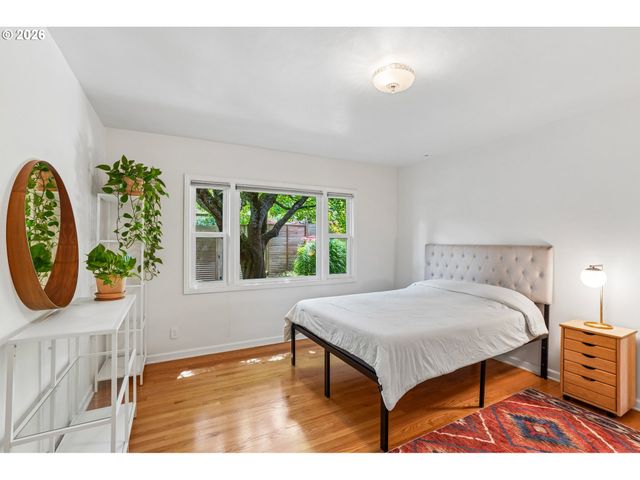 411 Se 65TH Ave, Portland, OR 97215