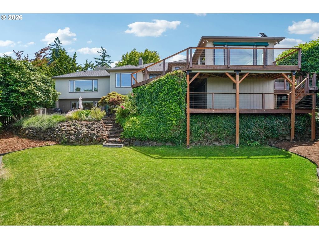 411 Se 65TH Ave, Portland, OR 97215
