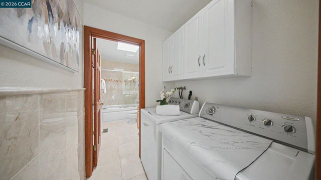 118 Creekside Ct, El Sobrante, CA 94803
