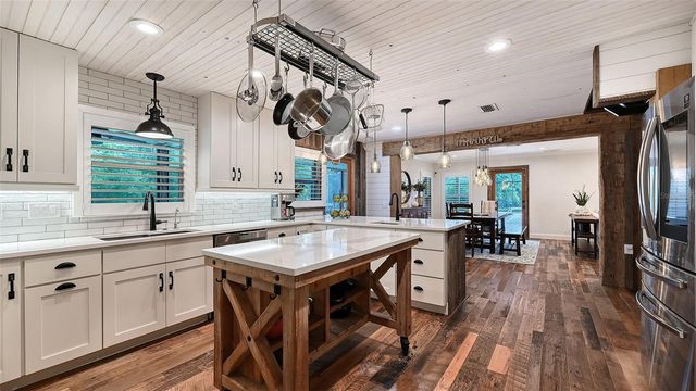 6521 219TH STREET E, Bradenton, FL 34211