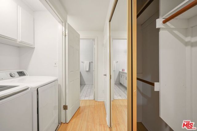 11737 Darlington Avenue 104, Los Angeles, CA 90049