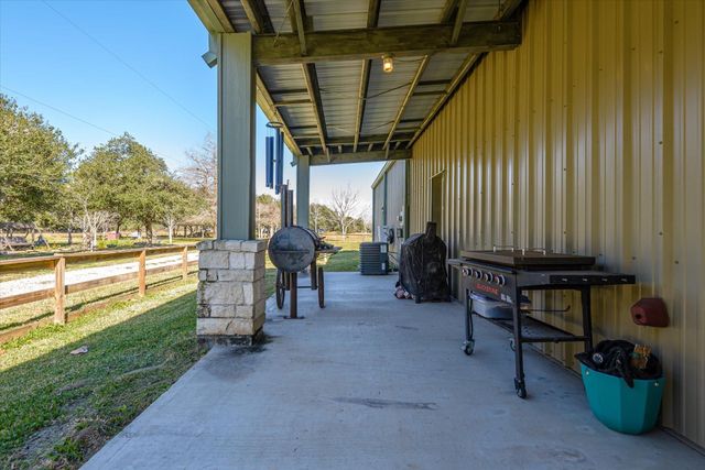 11578 28th Street, Santa Fe, TX 77510