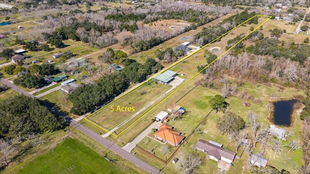 11578 28th Street, Santa Fe, TX 77510