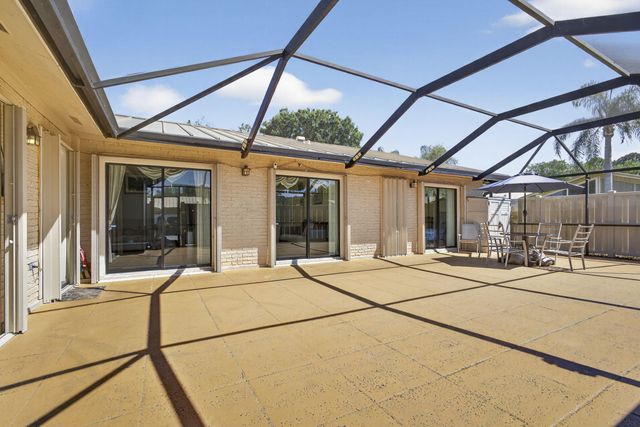 5662 Golden Eagle Circle, Palm Beach Gardens, FL 33418