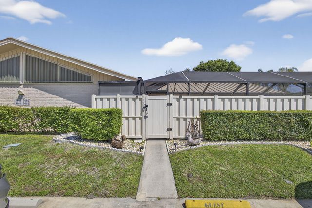 5662 Golden Eagle Circle, Palm Beach Gardens, FL 33418