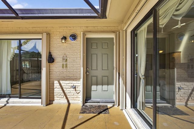 5662 Golden Eagle Circle, Palm Beach Gardens, FL 33418