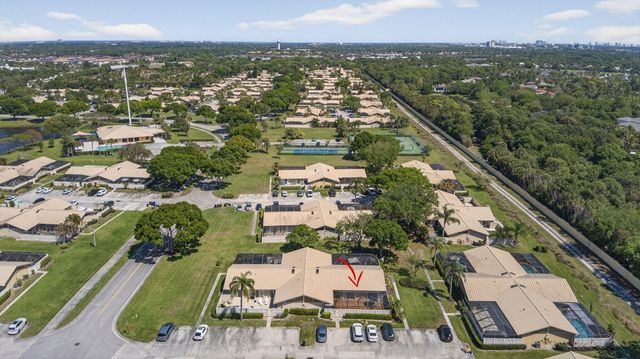5662 Golden Eagle Circle, Palm Beach Gardens, FL 33418