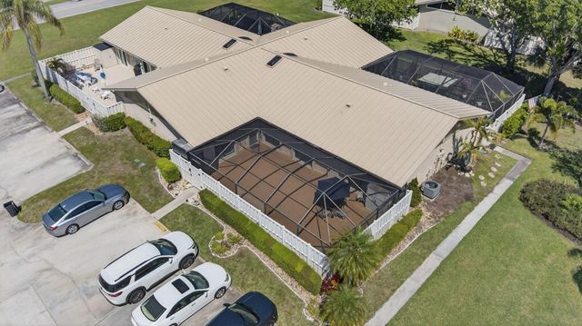 5662 Golden Eagle Circle, Palm Beach Gardens, FL 33418