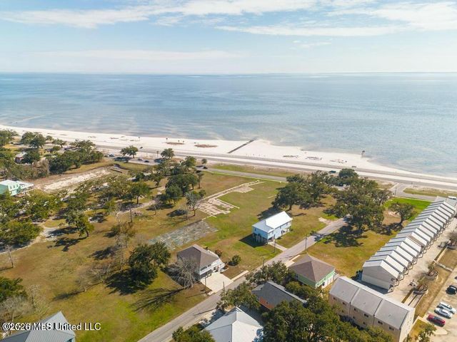 530 Beach Boulevard, Biloxi, MS 39530