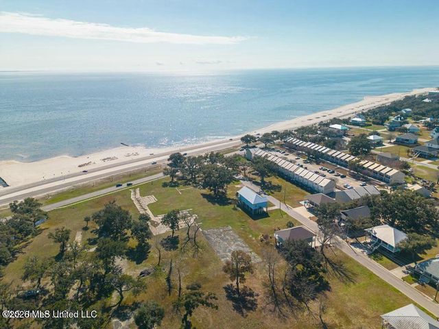 530 Beach Boulevard, Biloxi, MS 39530
