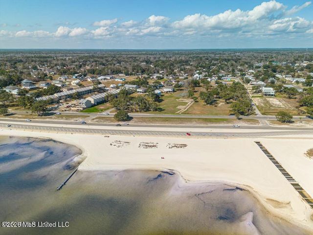 530 Beach Boulevard, Biloxi, MS 39530
