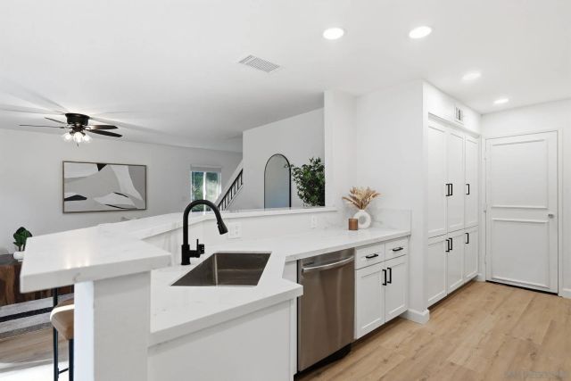 7551 Rainswept Ln, San Diego, CA 92119