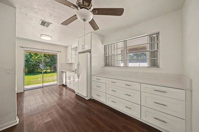 1458 8th Street, West Palm Beach, FL 33401