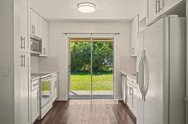 1458 8th Street, West Palm Beach, FL 33401