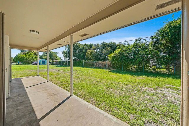 1458 8th Street, West Palm Beach, FL 33401