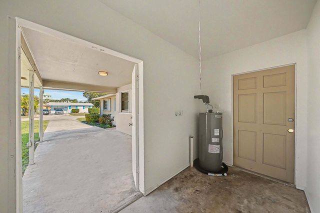 1458 8th Street, West Palm Beach, FL 33401