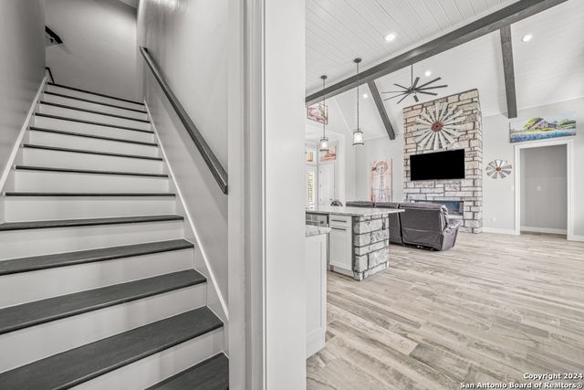 936 Cielo Rio, Pipe Creek, TX 78063