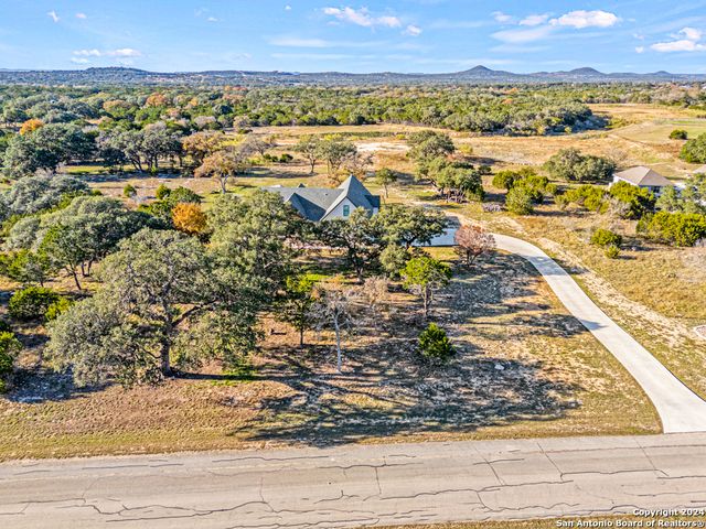 936 Cielo Rio, Pipe Creek, TX 78063