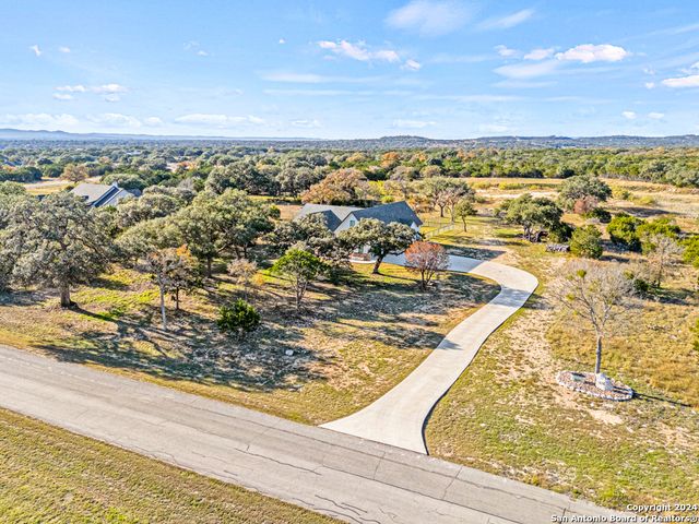 936 Cielo Rio, Pipe Creek, TX 78063