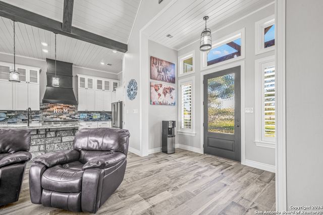 936 Cielo Rio, Pipe Creek, TX 78063