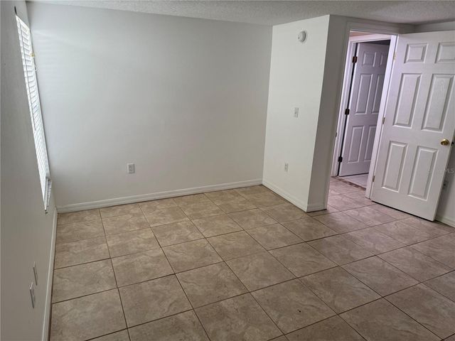 1247 LAKEVIEW DRIVE, Clermont, FL 34711