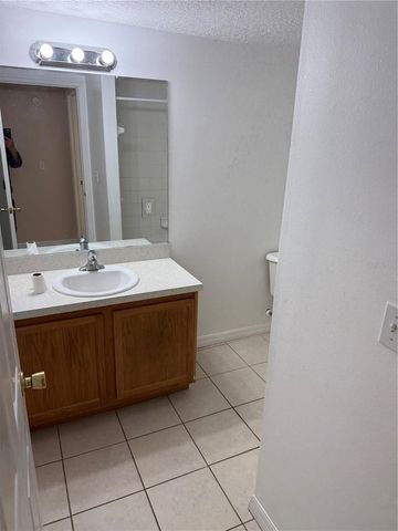 1247 LAKEVIEW DRIVE, Clermont, FL 34711