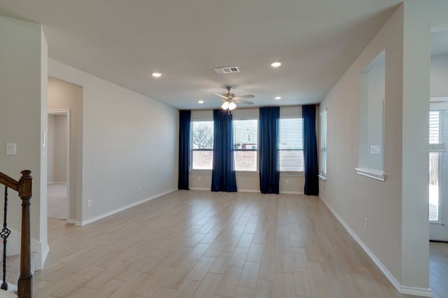 707 Ranchvale Court, Arlington, TX 76002