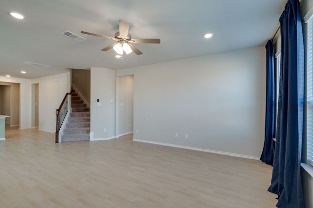 707 Ranchvale Court, Arlington, TX 76002