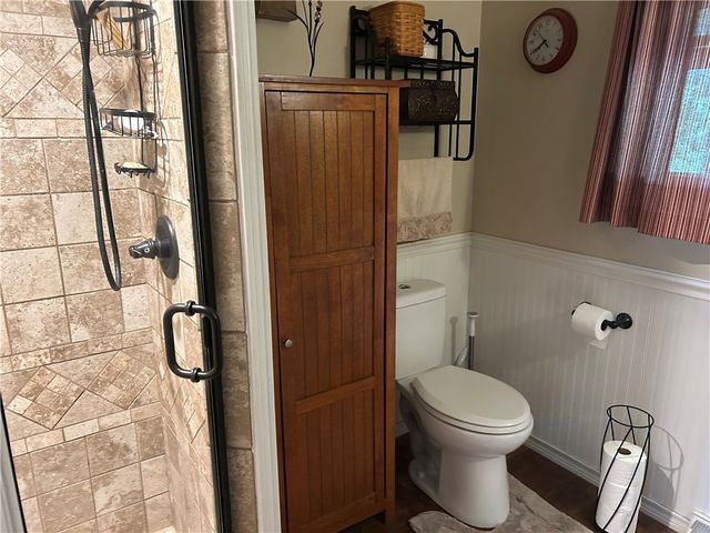 111 Longanecker Rd, Bullskin Twp, PA 15425