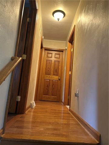 111 Longanecker Rd, Bullskin Twp, PA 15425