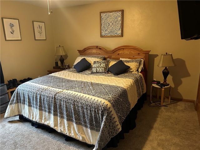 111 Longanecker Rd, Bullskin Twp, PA 15425