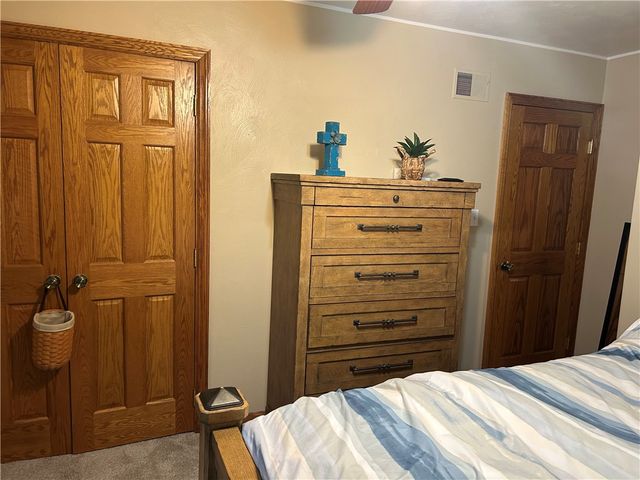 111 Longanecker Rd, Bullskin Twp, PA 15425