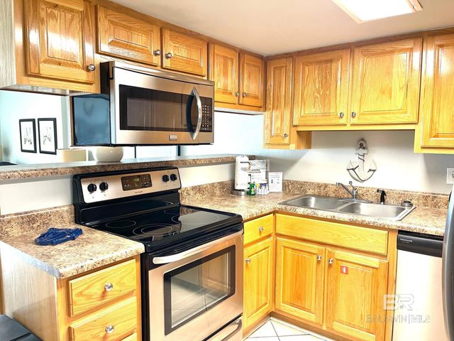 939 WEST BEACH Boulevard 502, Gulf Shores, AL 36542