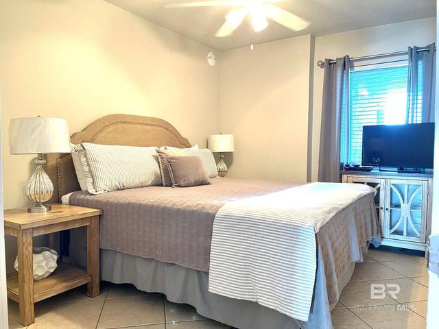 939 WEST BEACH Boulevard 502, Gulf Shores, AL 36542
