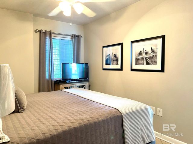 939 WEST BEACH Boulevard 502, Gulf Shores, AL 36542