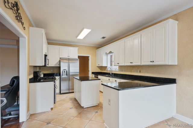 9017 Green Chase Drive, Montgomery, AL 36117