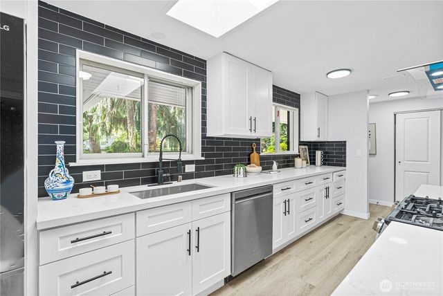 8419 109th Street SW, Lakewood, WA 98498