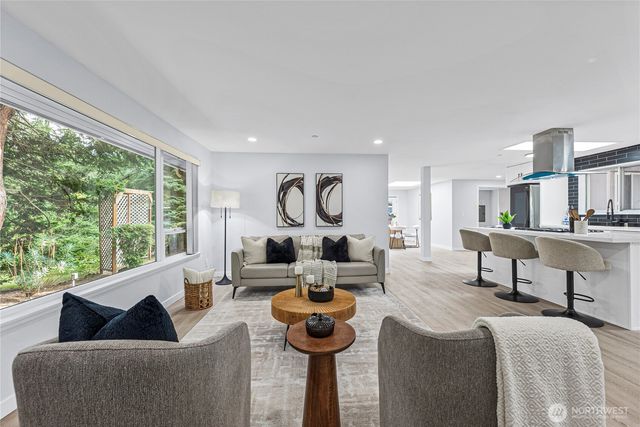 8419 109th Street SW, Lakewood, WA 98498