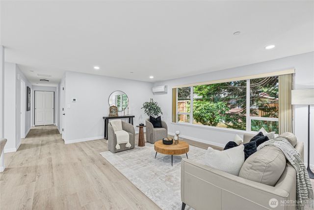 8419 109th Street SW, Lakewood, WA 98498