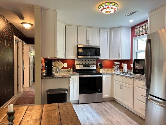 119 Barlow Circle, Winston-salem, NC 27105