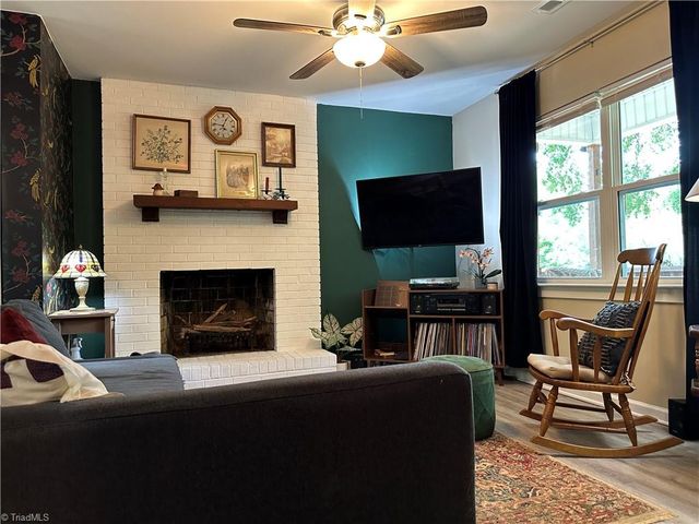 119 Barlow Circle, Winston-salem, NC 27105