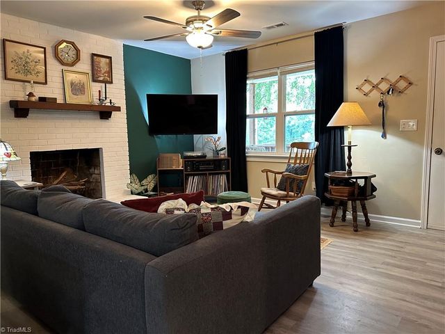 119 Barlow Circle, Winston-salem, NC 27105
