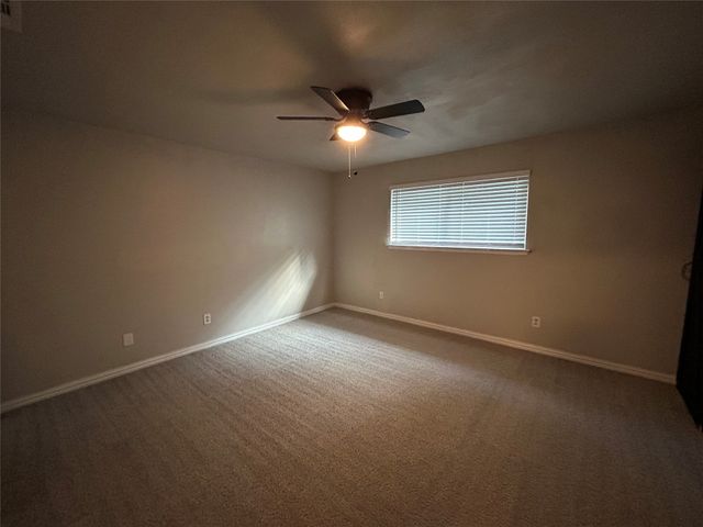 10105 Peppertree Lane, Fort Worth, TX 76108