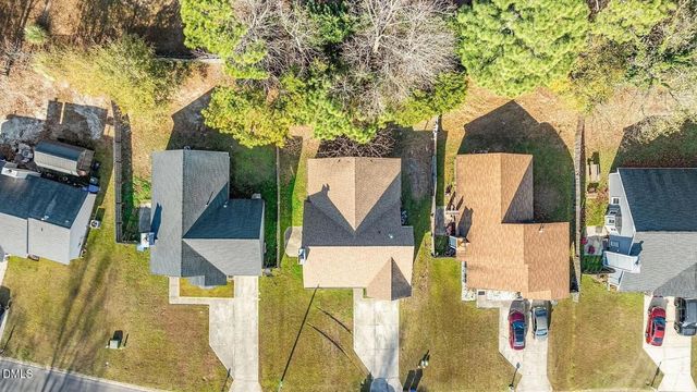 1521 Kara Court, Fayetteville, NC 28304