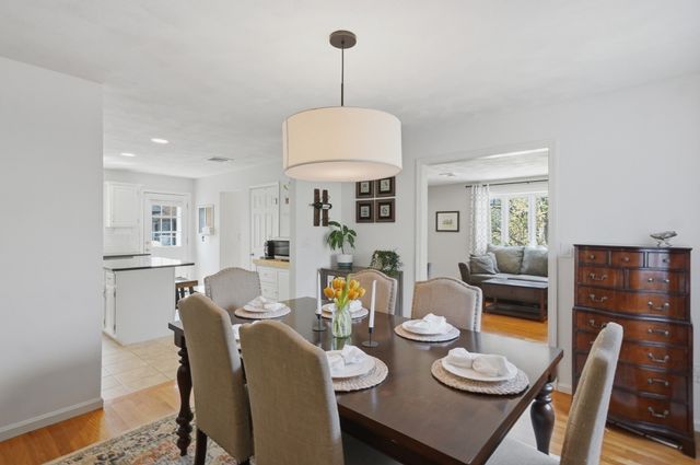 5 Candice Court 1, Woburn, MA 01801