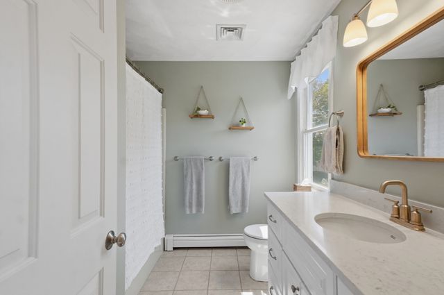 5 Candice Court 1, Woburn, MA 01801