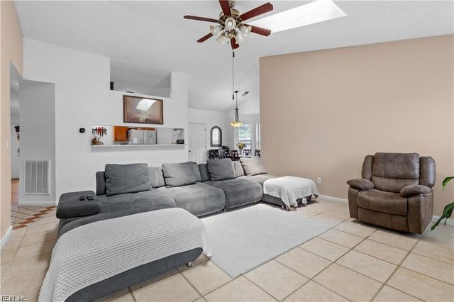 1204 B ST, Suffolk, VA 23434