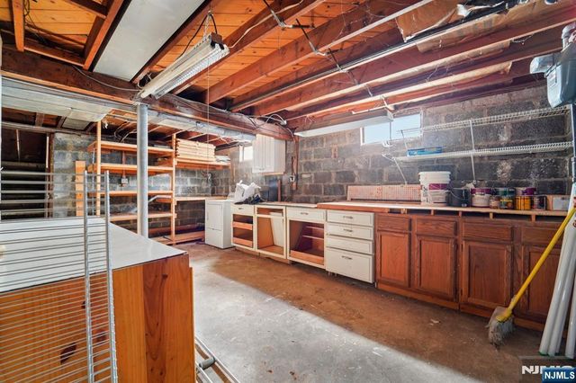 187 OLIVE Avenue, Pompton Lakes, NJ 07442