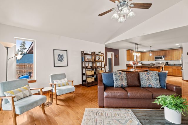 55387 Gross Drive, Bend, OR 97707