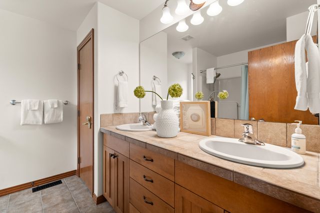 55387 Gross Drive, Bend, OR 97707